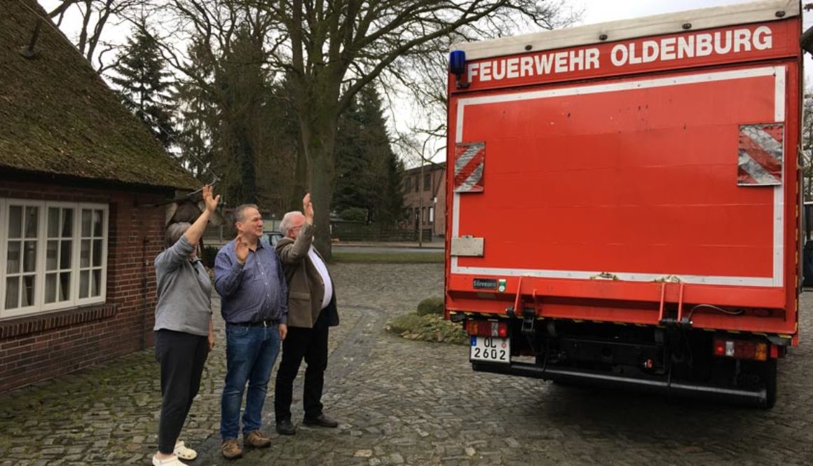 Abfahrt zum Defftig Ollnborger Gröönkohl-Äten in Berlin.