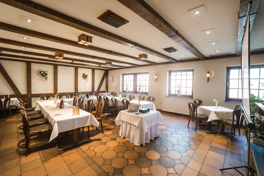 Der Bümmersteder Krug bietet verschiedene Tagungsräume für Gruppen von 20 bis 120 Personen.